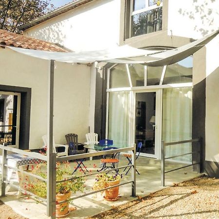 2 Bedroom Amazing Home In Нарбонна Экстерьер фото